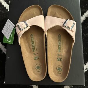 Birkenstocks sandals vegan size 40 BRAND NEW Madrid